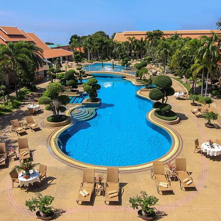 Thai Garden Resort Патая Екстериор снимка