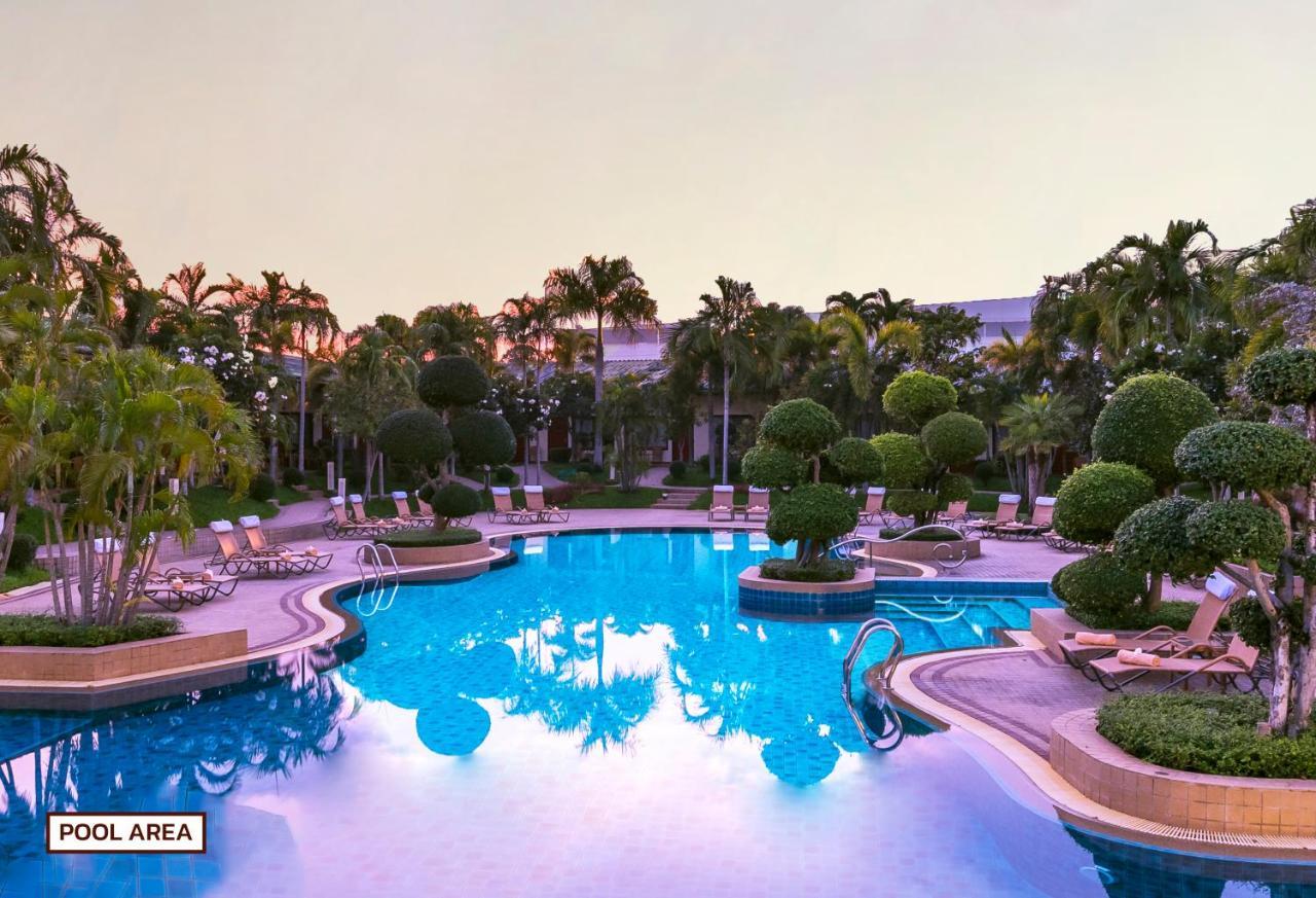 Thai Garden Resort Патая Екстериор снимка