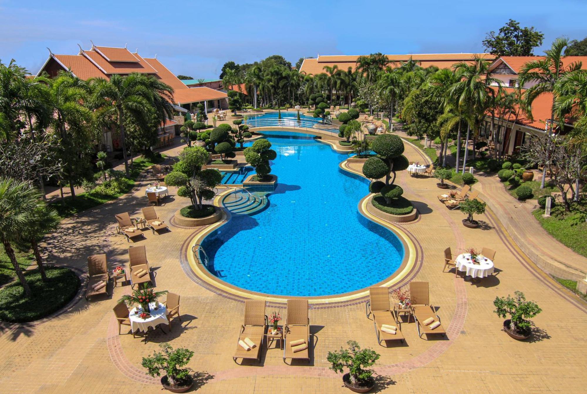 Thai Garden Resort Патая Екстериор снимка