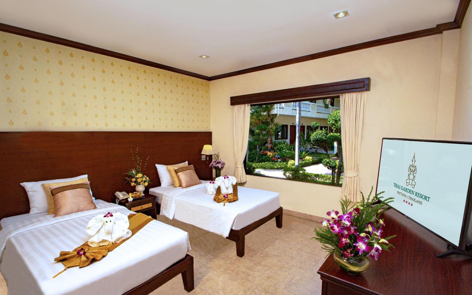 Thai Garden Resort Патая Стая снимка