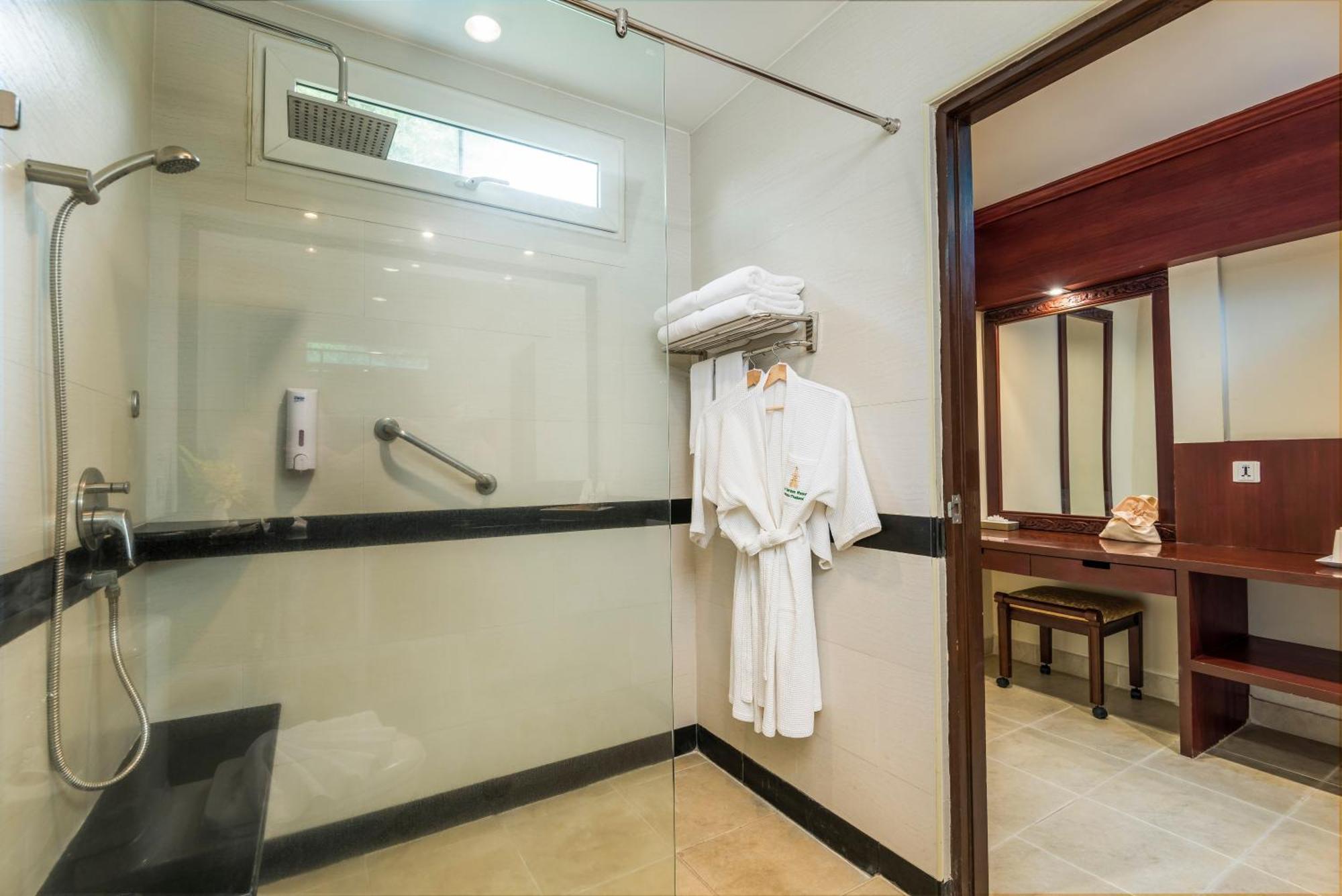 Thai Garden Resort Патая Екстериор снимка