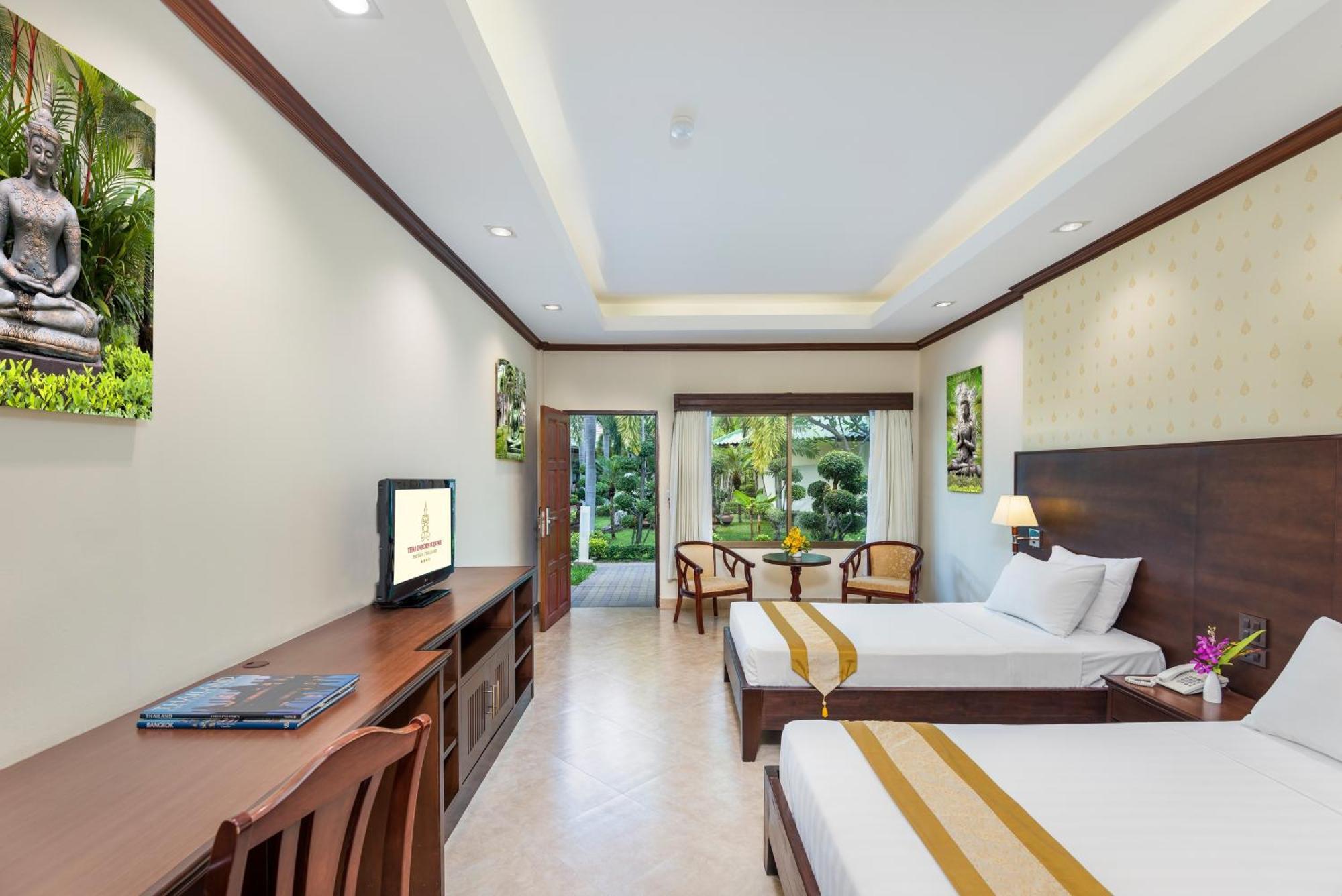 Thai Garden Resort Патая Екстериор снимка