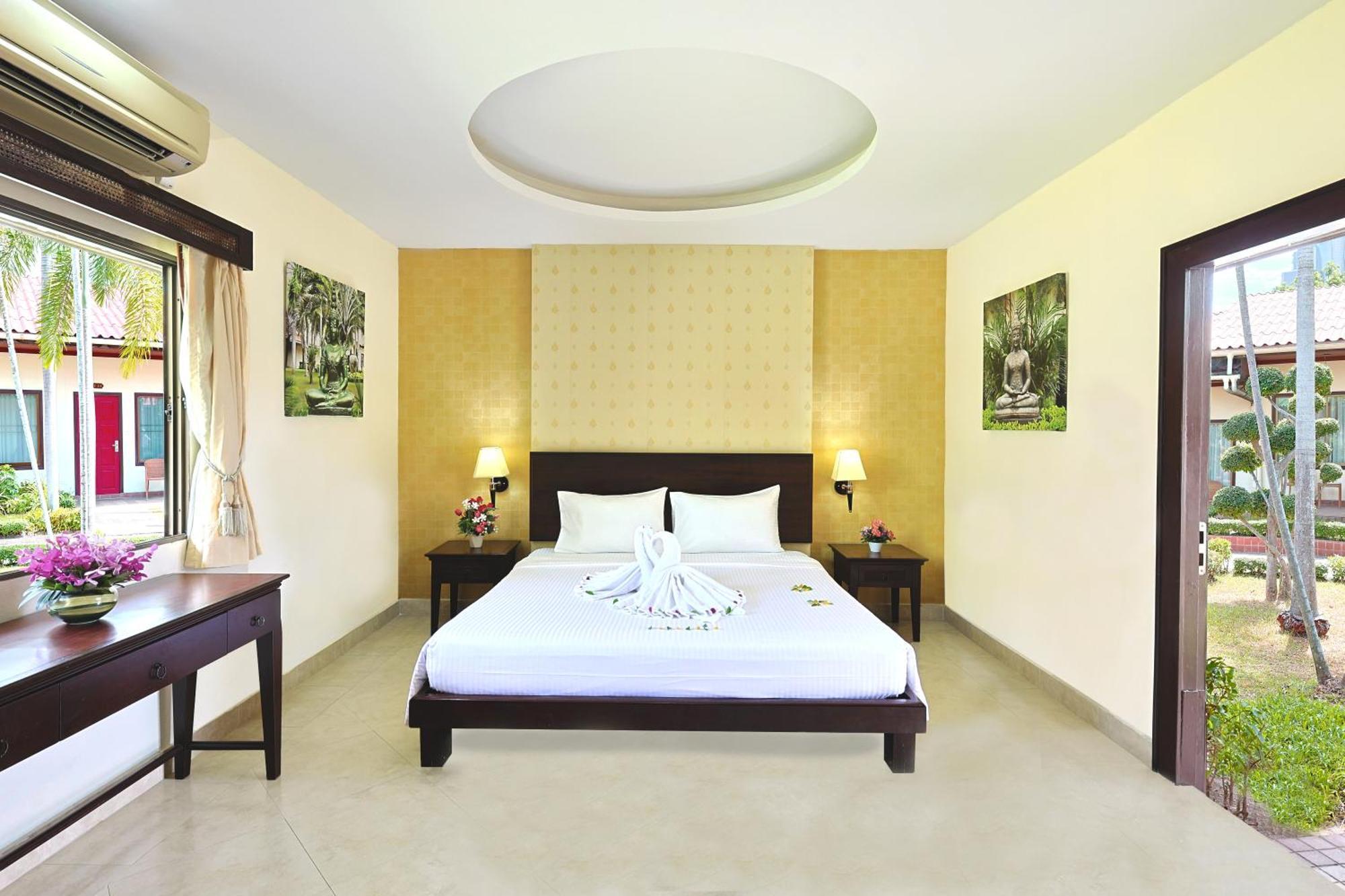 Thai Garden Resort Патая Екстериор снимка