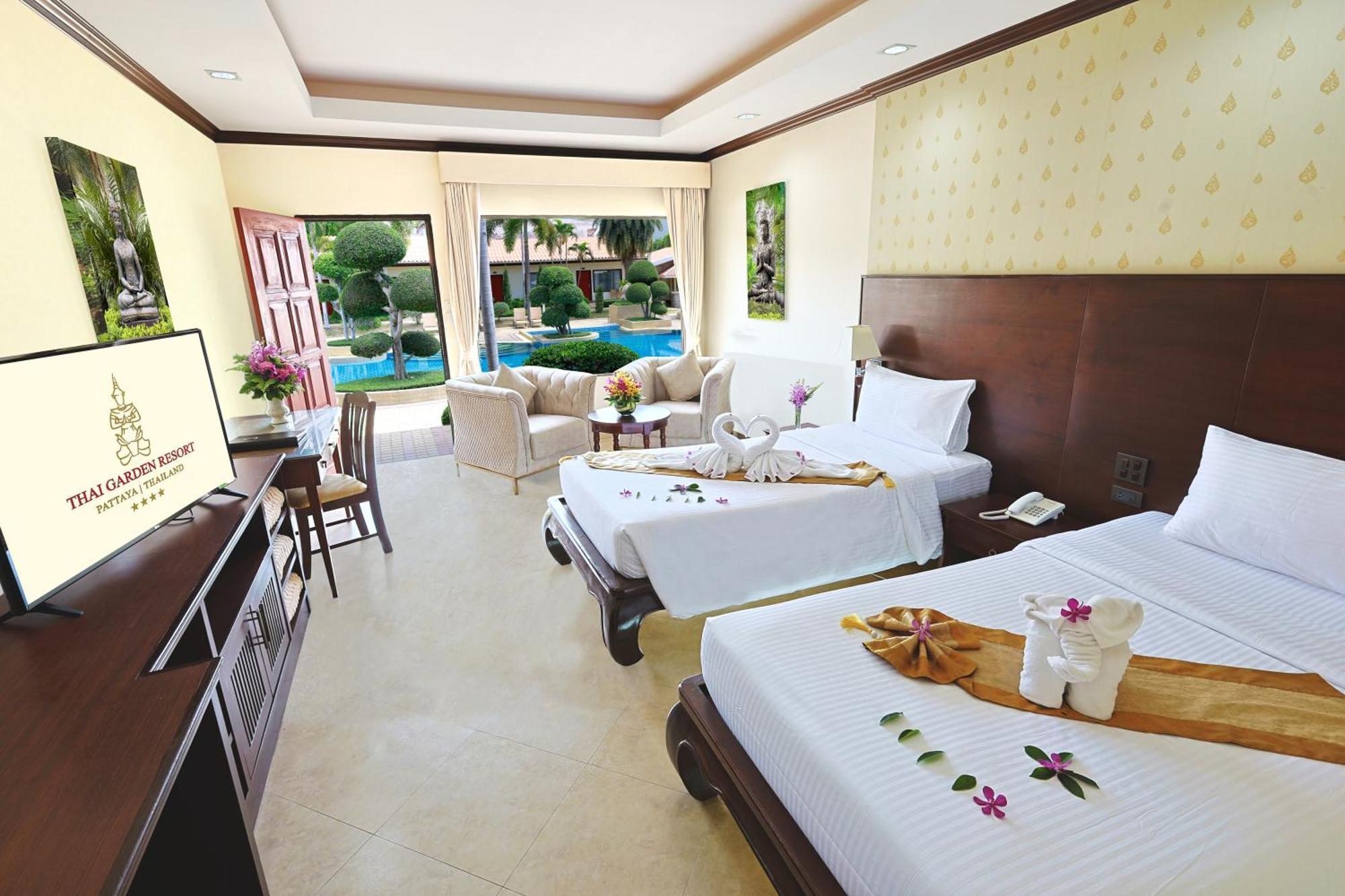 Thai Garden Resort Патая Екстериор снимка