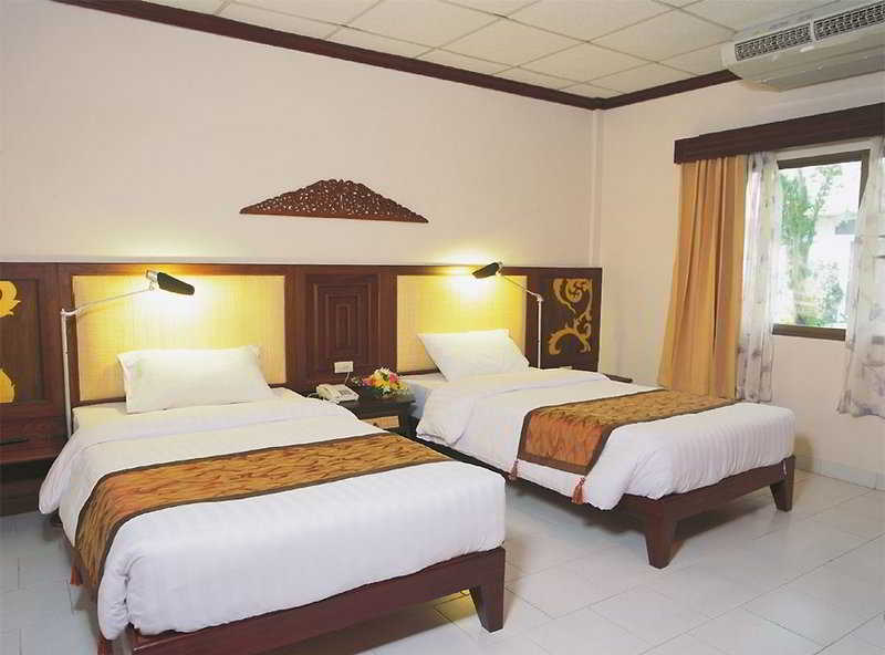 Thai Garden Resort Патая Екстериор снимка